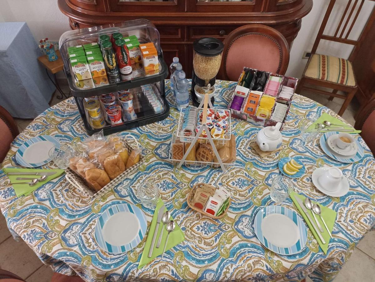 B&B Belvedere SantʼAntìoco Extérieur photo