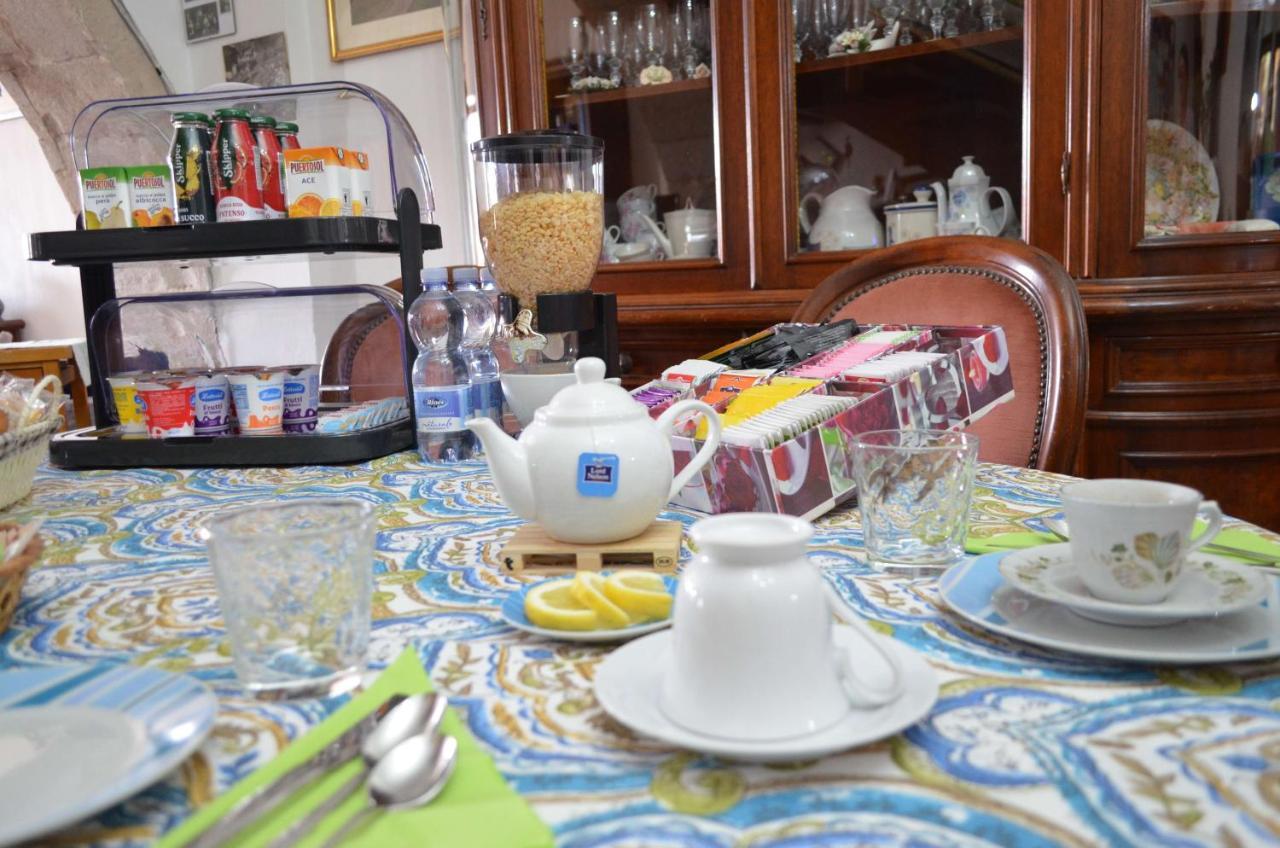 B&B Belvedere SantʼAntìoco Extérieur photo
