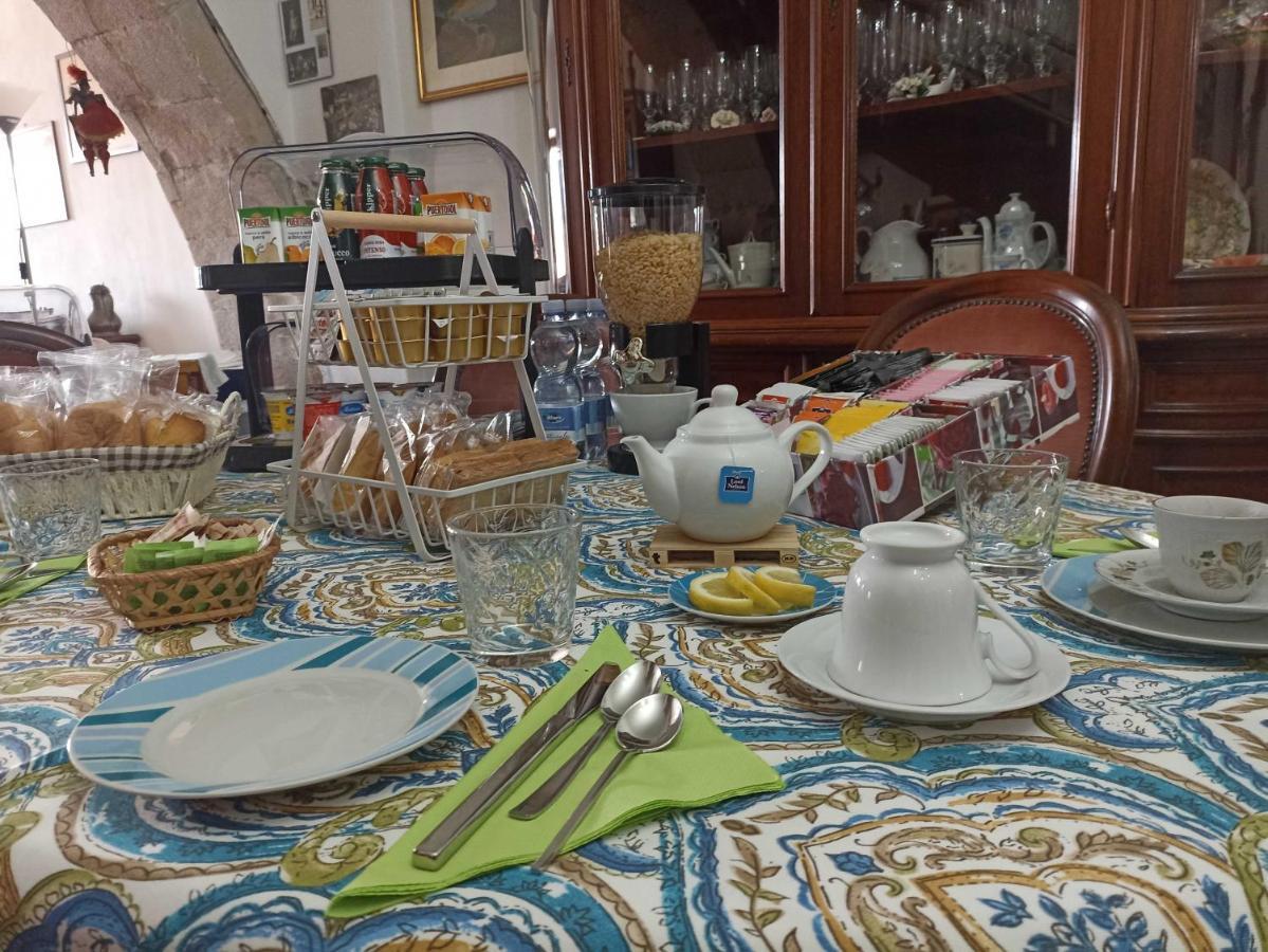 B&B Belvedere SantʼAntìoco Extérieur photo