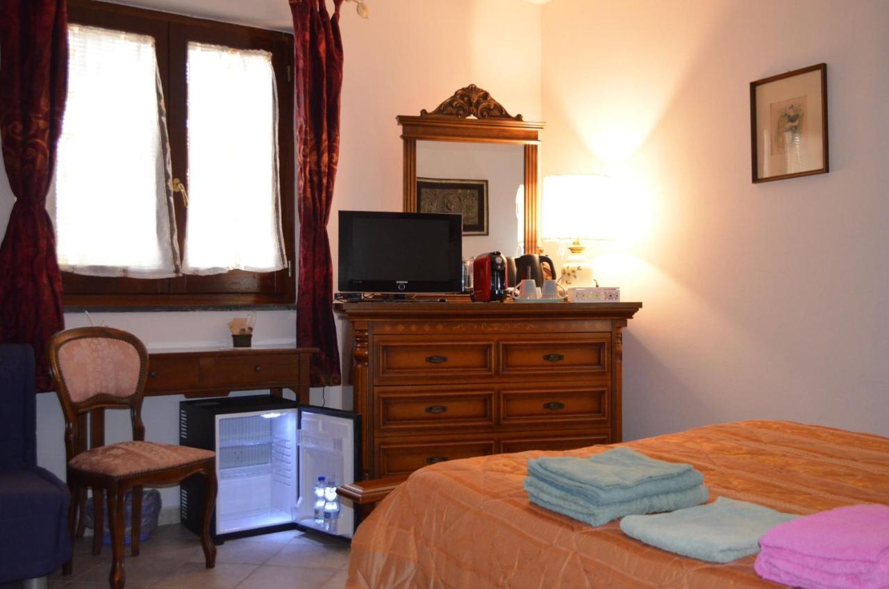 B&B Belvedere SantʼAntìoco Extérieur photo