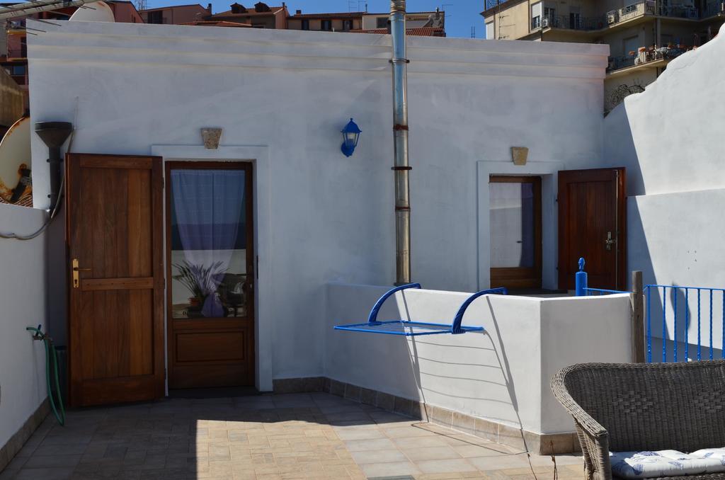 B&B Belvedere SantʼAntìoco Extérieur photo