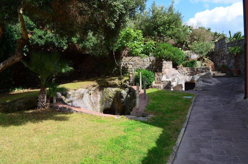 B&B Belvedere SantʼAntìoco Extérieur photo