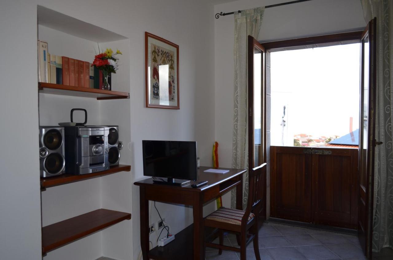 B&B Belvedere SantʼAntìoco Extérieur photo